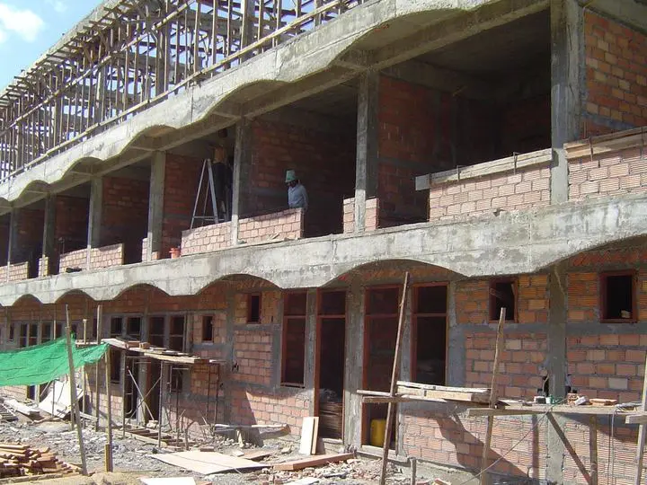 Shophouse Development, Koh Samui: shophouse frame and arches
